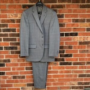 Jos. A. Bank 1905 Tailored Fit 2-piece Suit